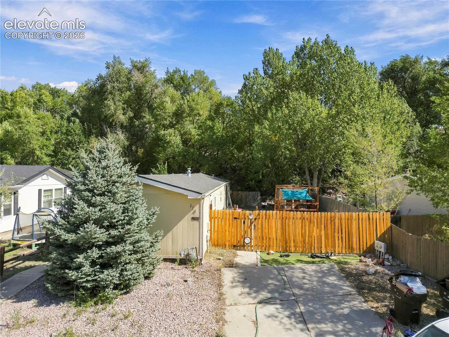 114 Mojave Way