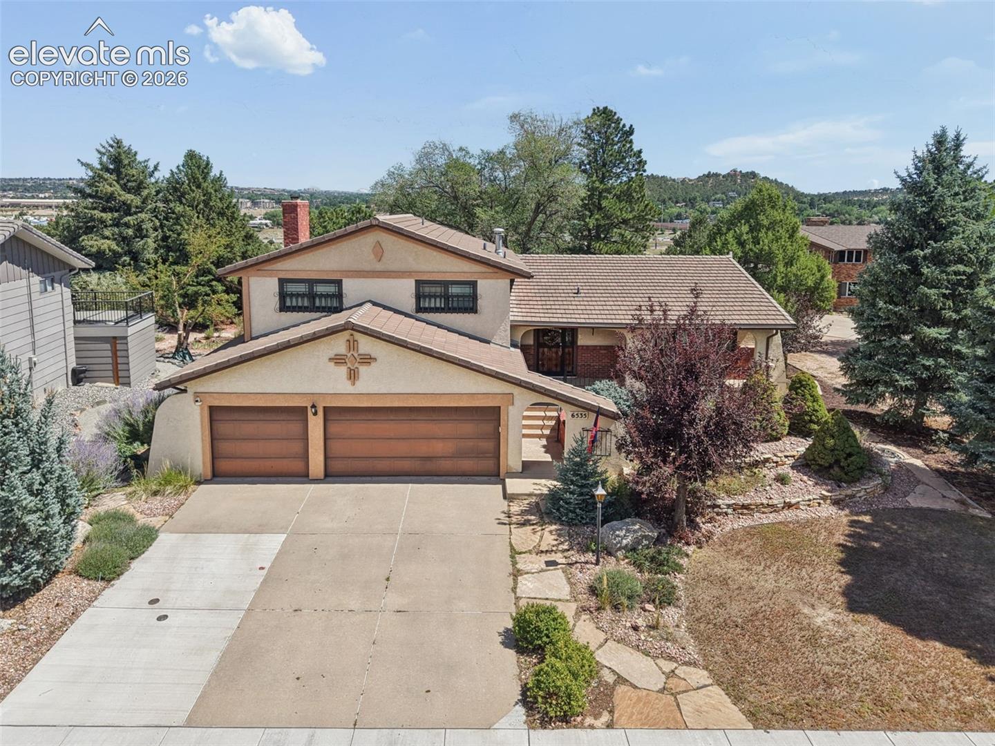 6535 Bull Hill Court