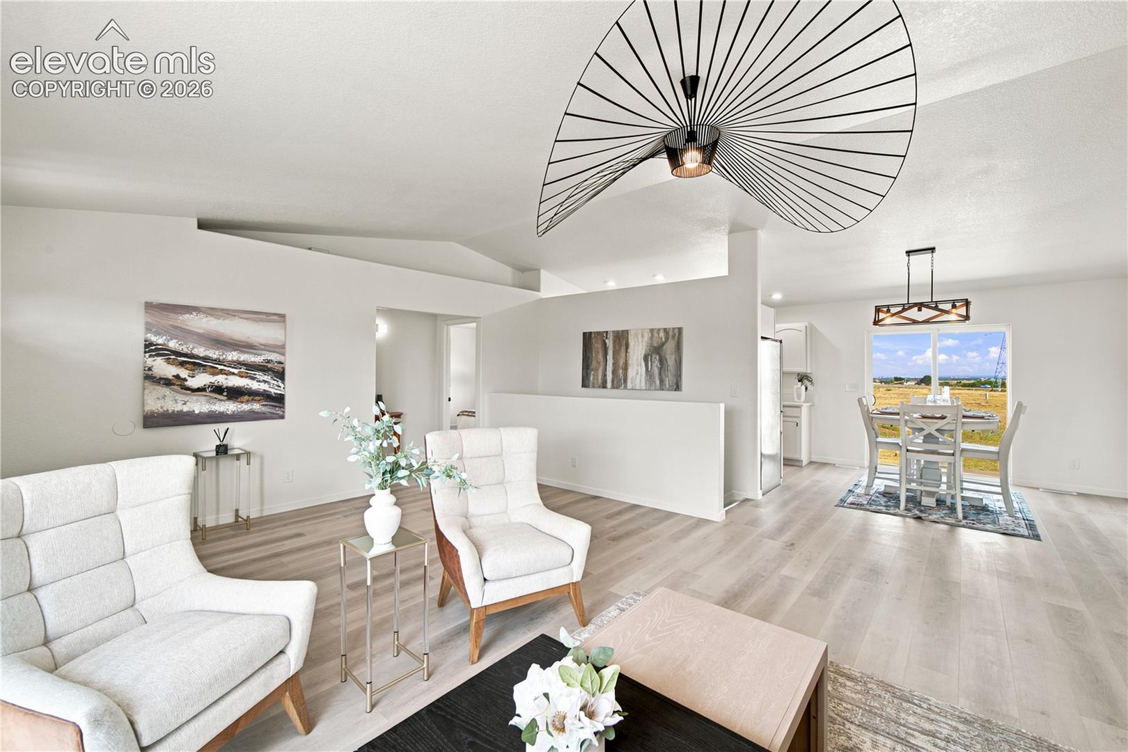 1124 E Lilac Court