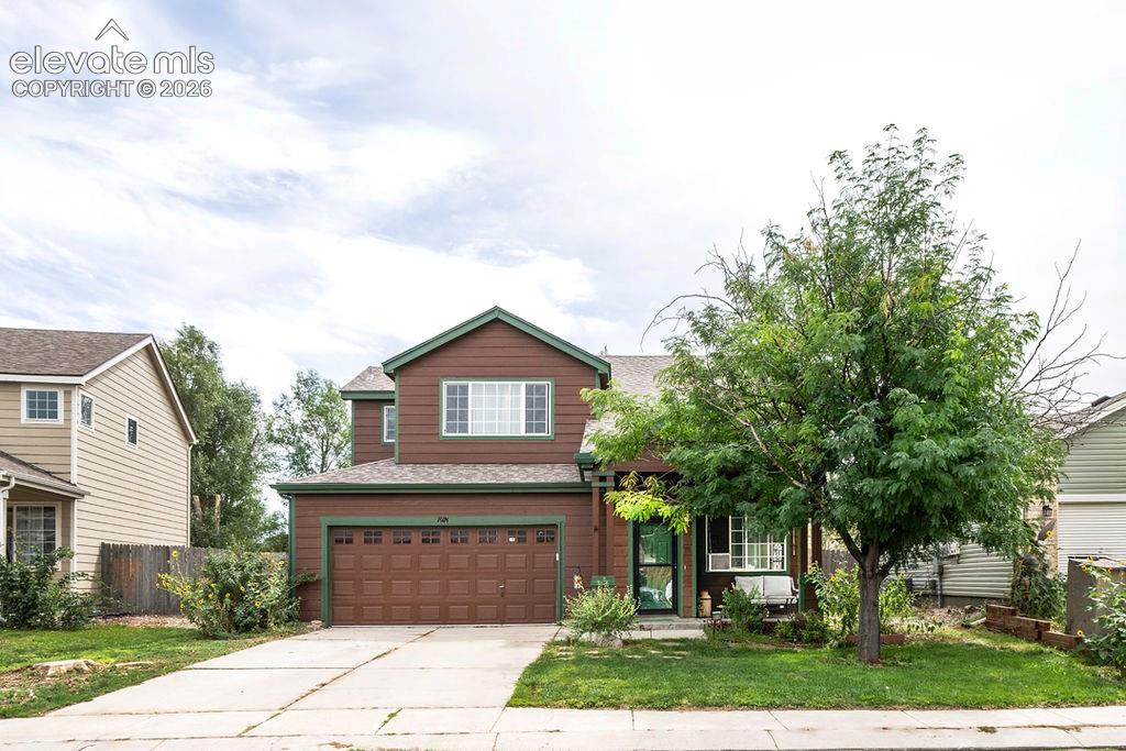 818 Hayloft Lane