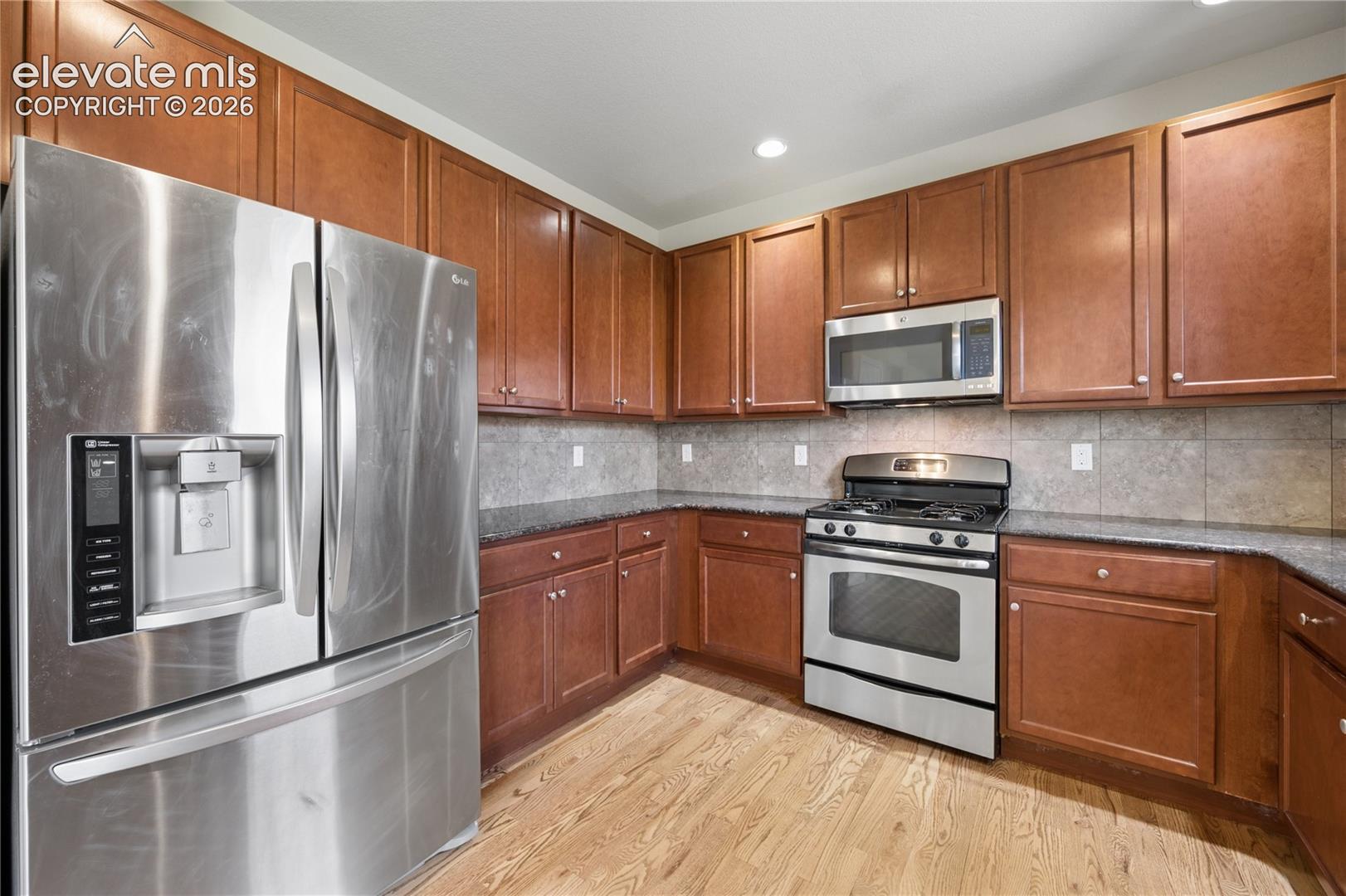 7183 RED CARDINAL Loop