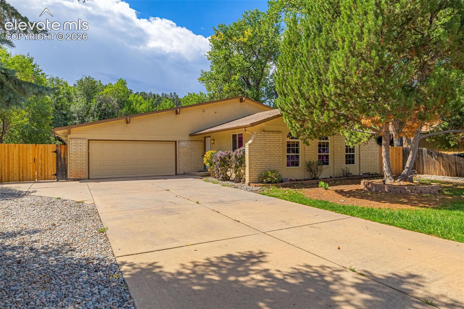 2613 Flintridge Drive
