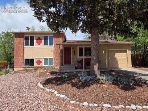 Photo of 4320 Dewey Drive, Colorado Springs, CO 80916 (MLS # 3430321)