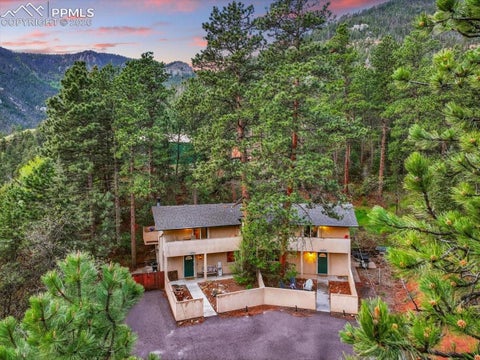 Photo of 48404860 Pikes Peak Highway, Cascade, CO 80809 (MLS # 8909127)