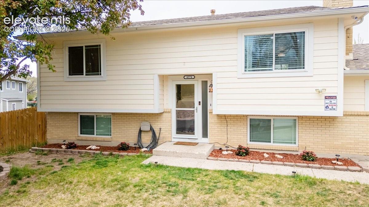 4578 Adieu Circle
