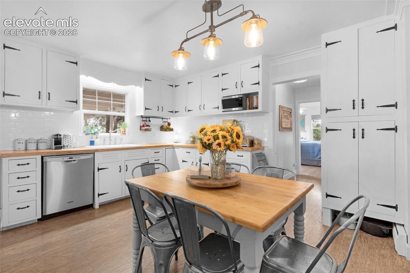 1911 Copley Rd, Colorado Springs, CO, 80920, USA, 4 Bedrooms Bedrooms, ,3 BathroomsBathrooms,Residential,Active,1911 Copley Rd,1983279