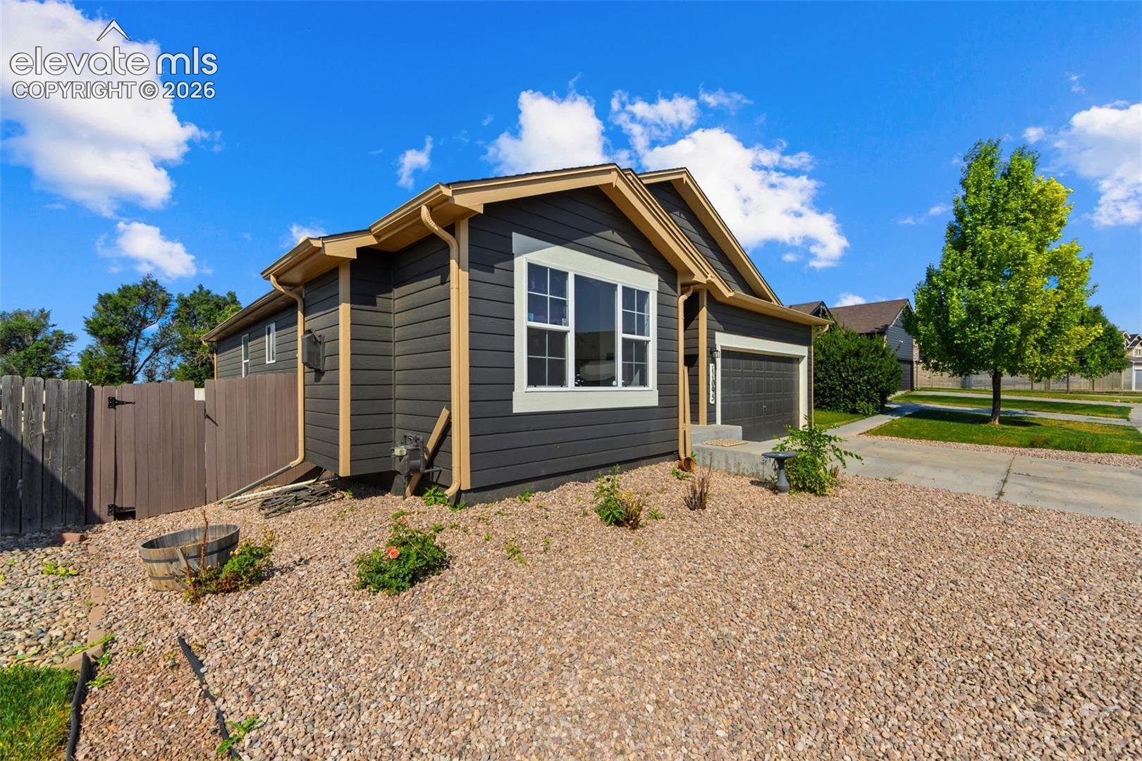 11095 Falling Star Road