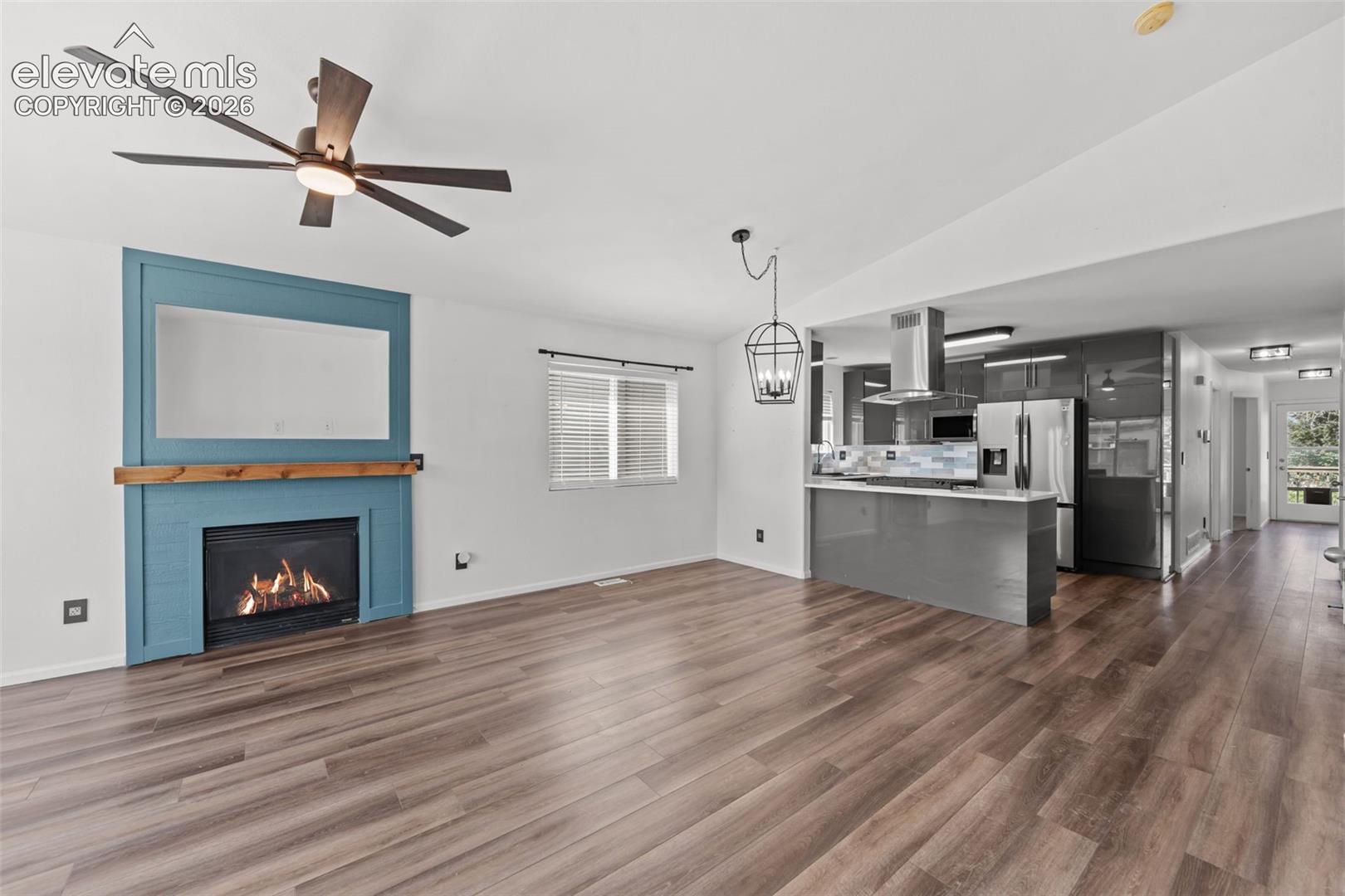 11095 Falling Star Road