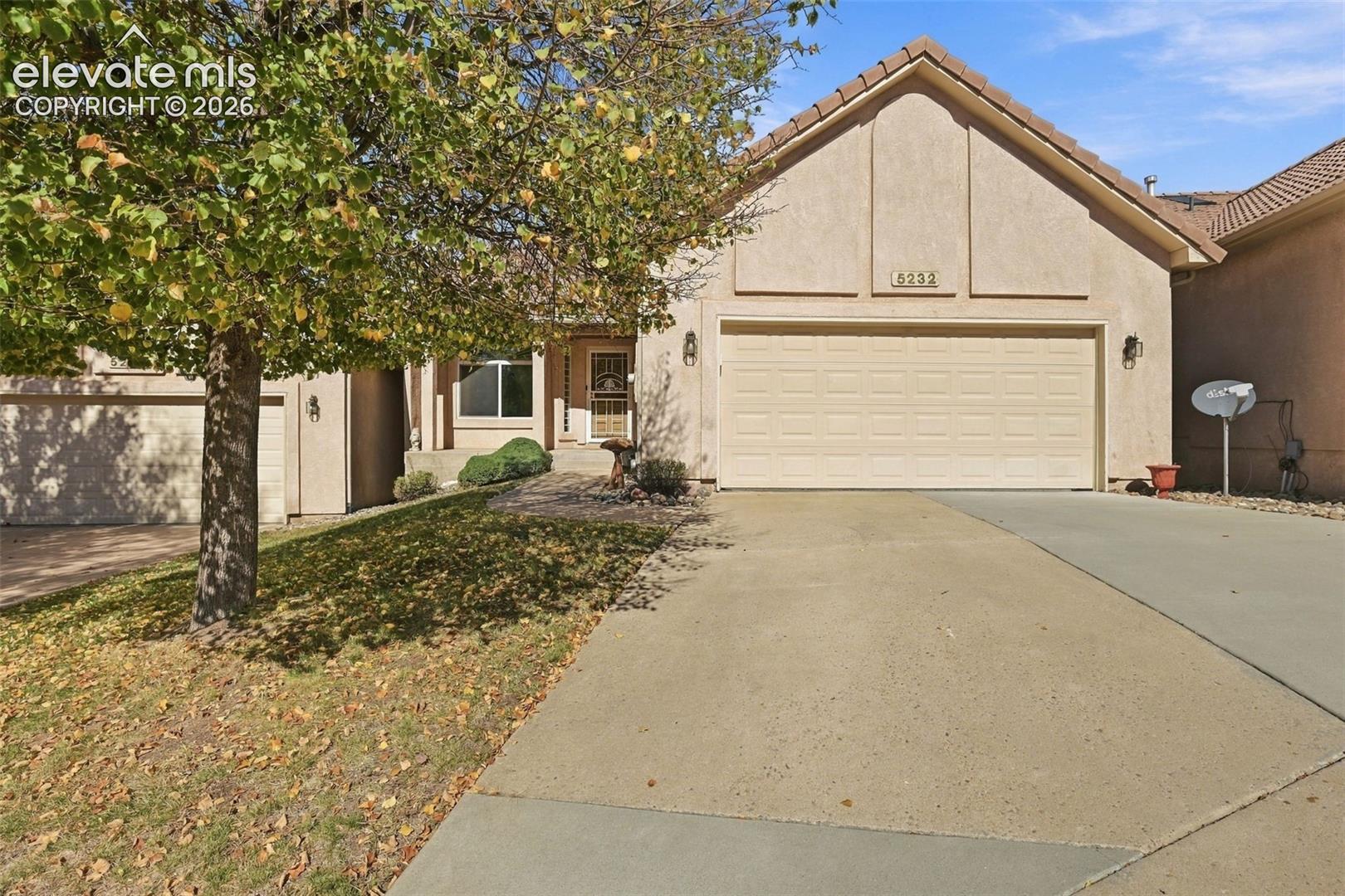 5232 Mountain Peak Point