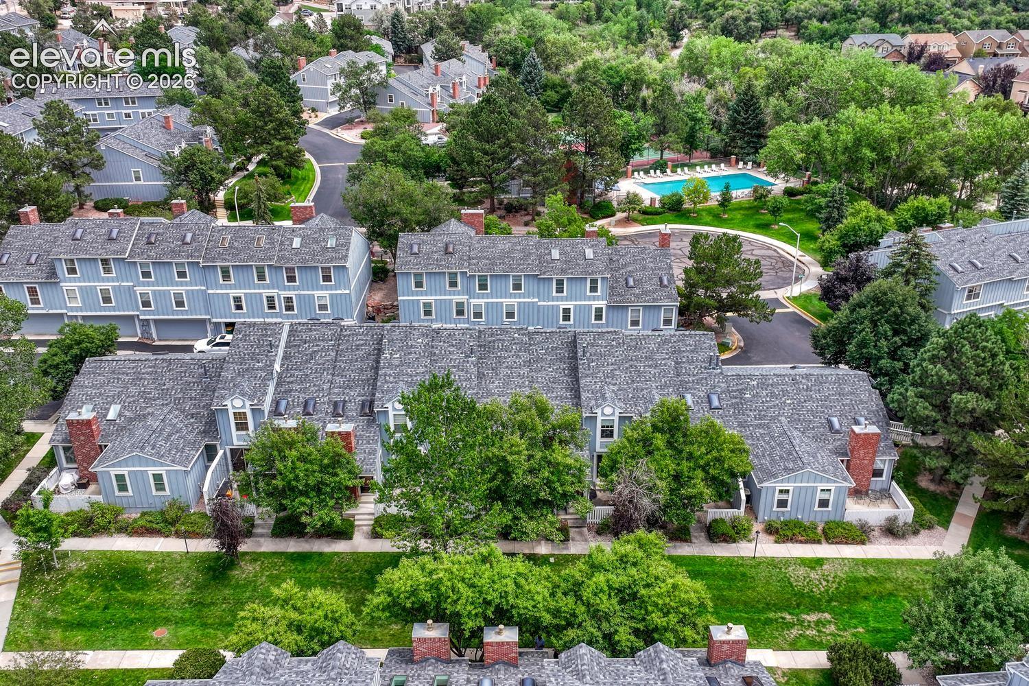 6977 Los Reyes Circle