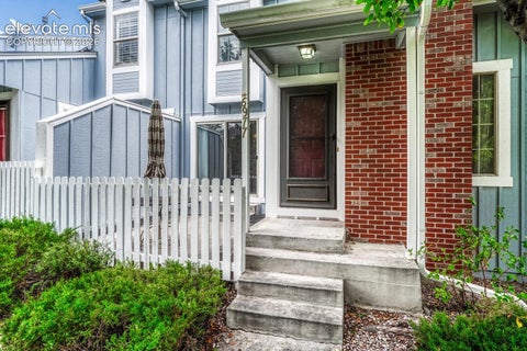 Photo of 6977 Los Reyes Circle, Colorado Springs, CO 80918 (MLS # 9479446)
