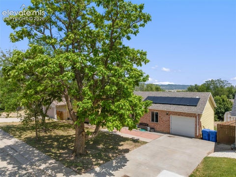 Photo of 2430 Greenway Circle, Canon City, CO 81212 (MLS # 6903304)