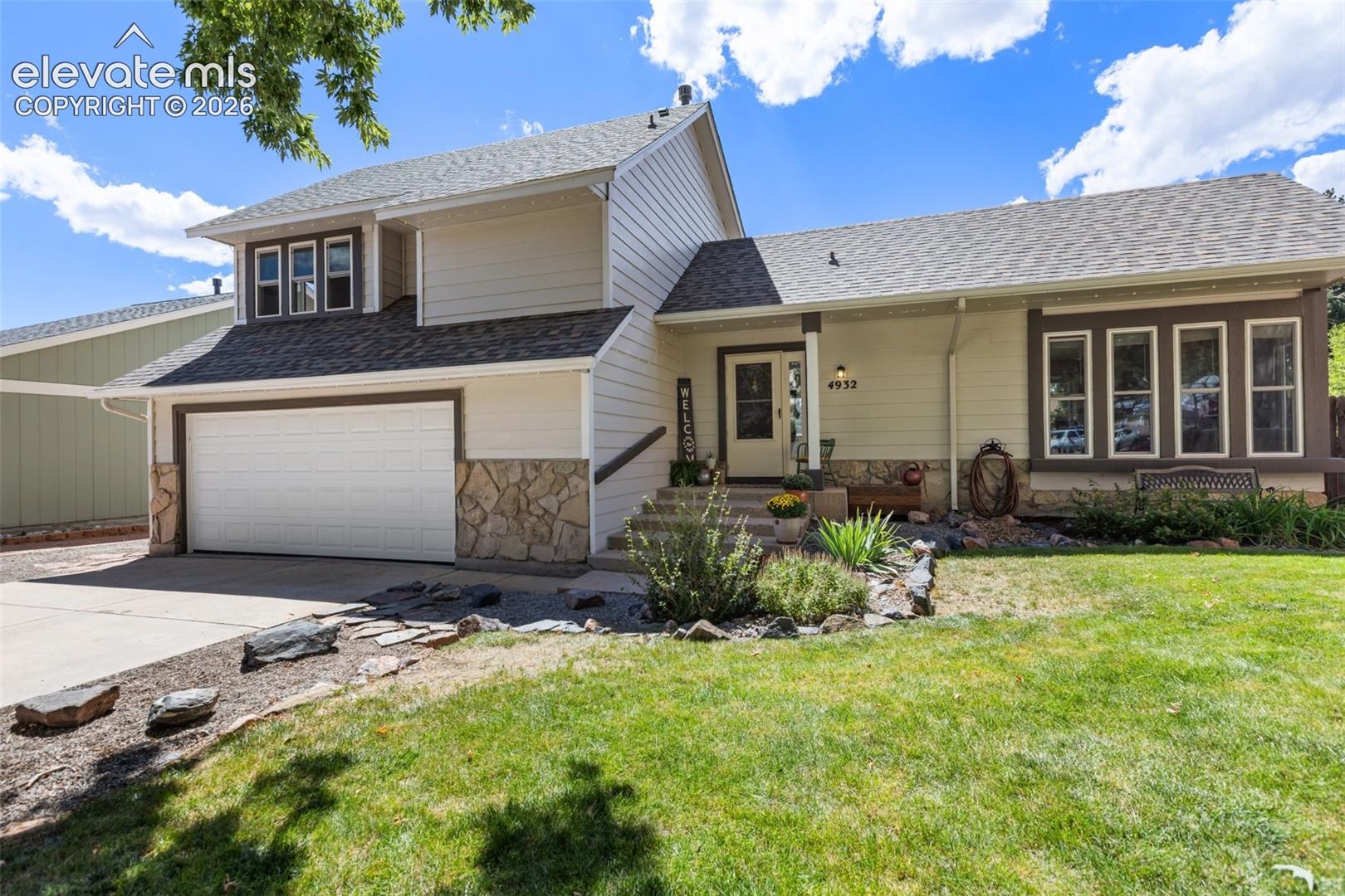 4932 Horseshoe Bend Street