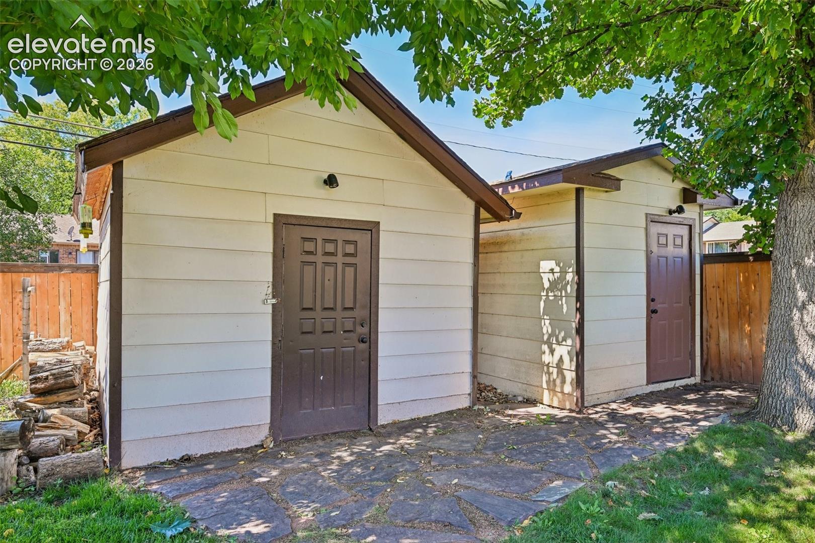 1710 Alexander Lane