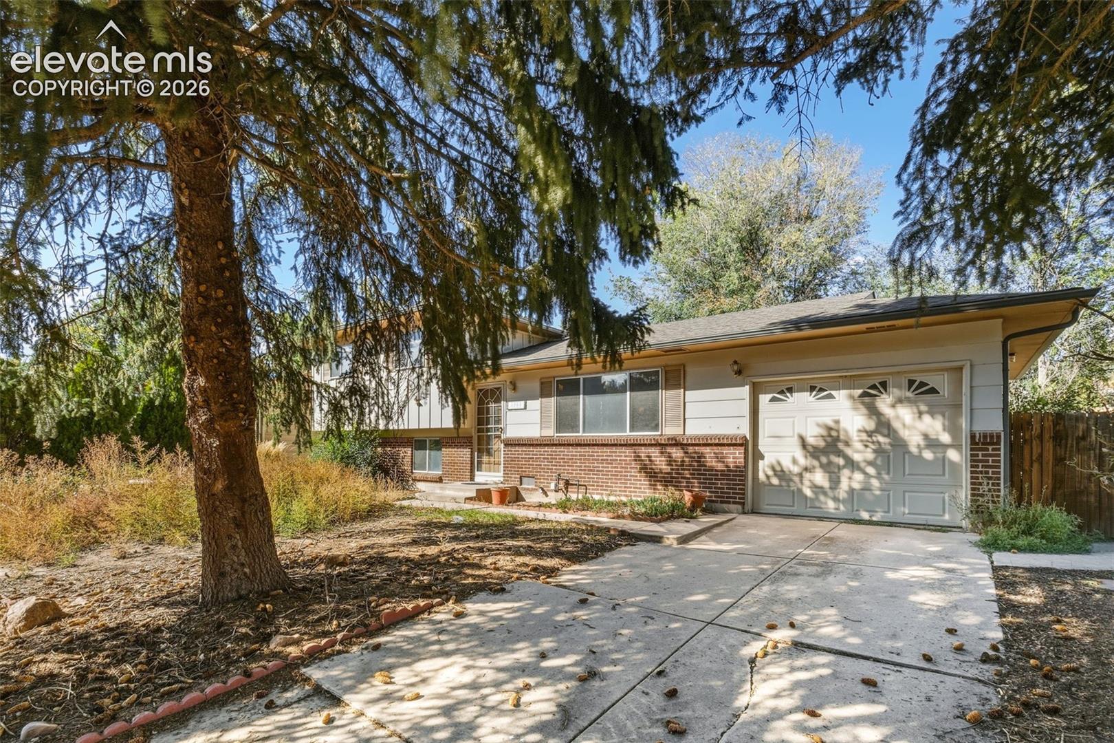 3702 Pearl Drive