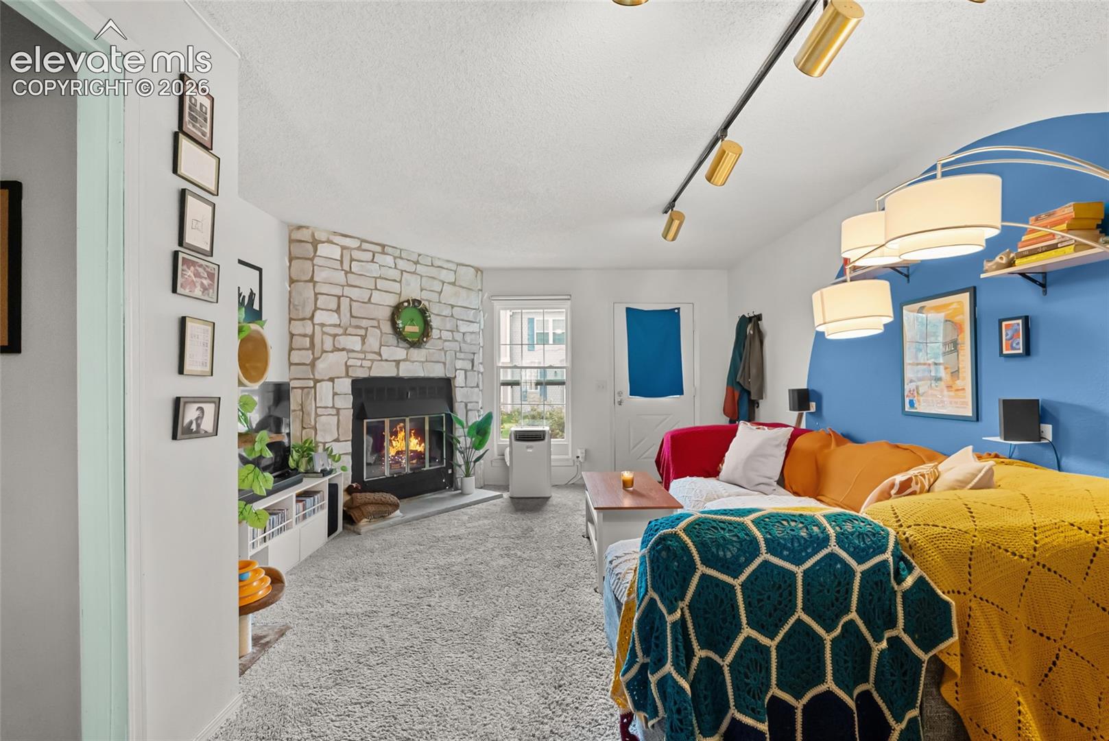3405 Queen Anne Way