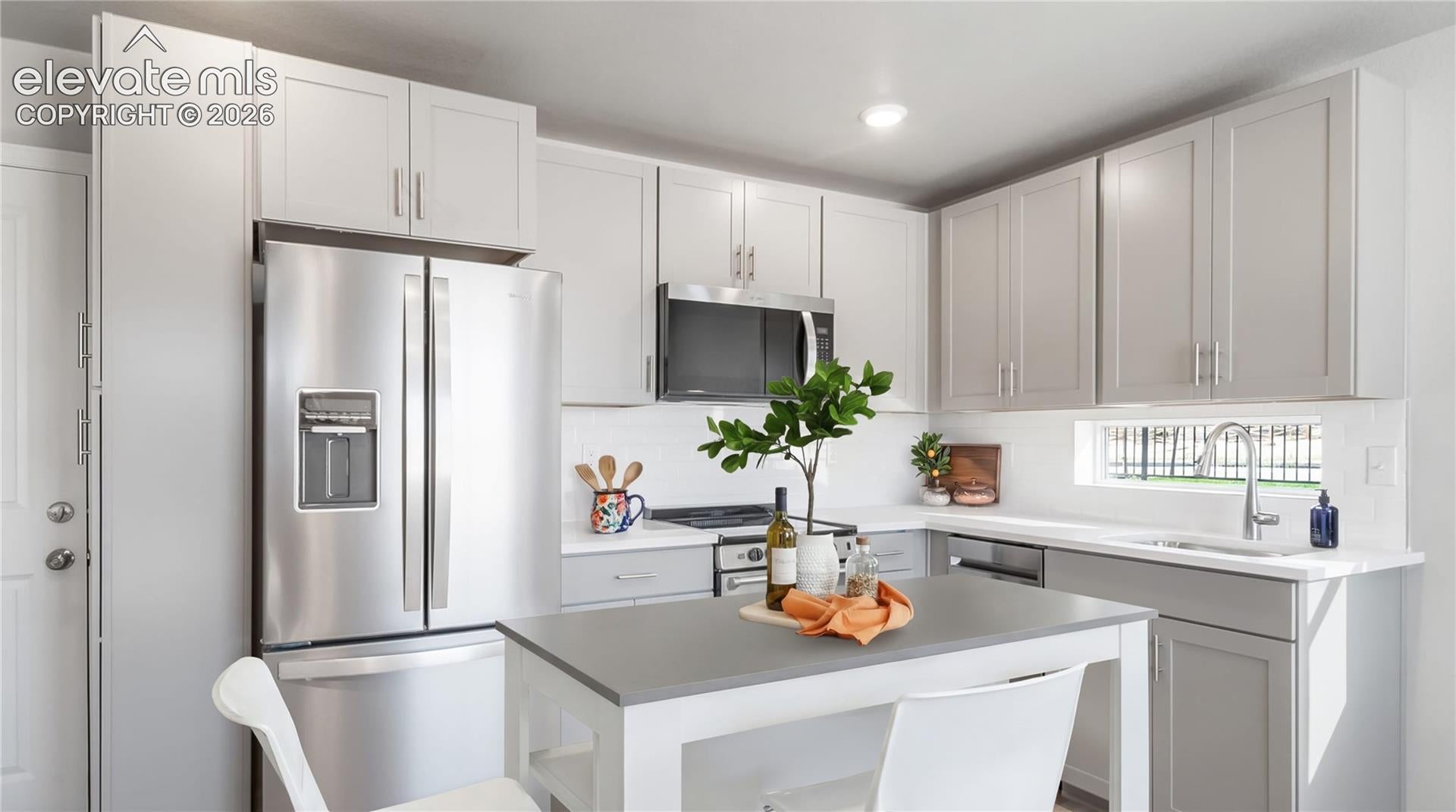 9591 Clarkville Trail