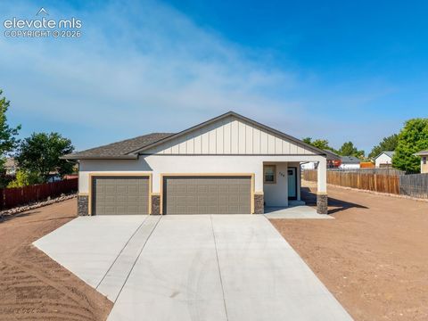 Photo of 175 S Wiggins Drive, Pueblo West, CO 81007 (MLS # 8159393)