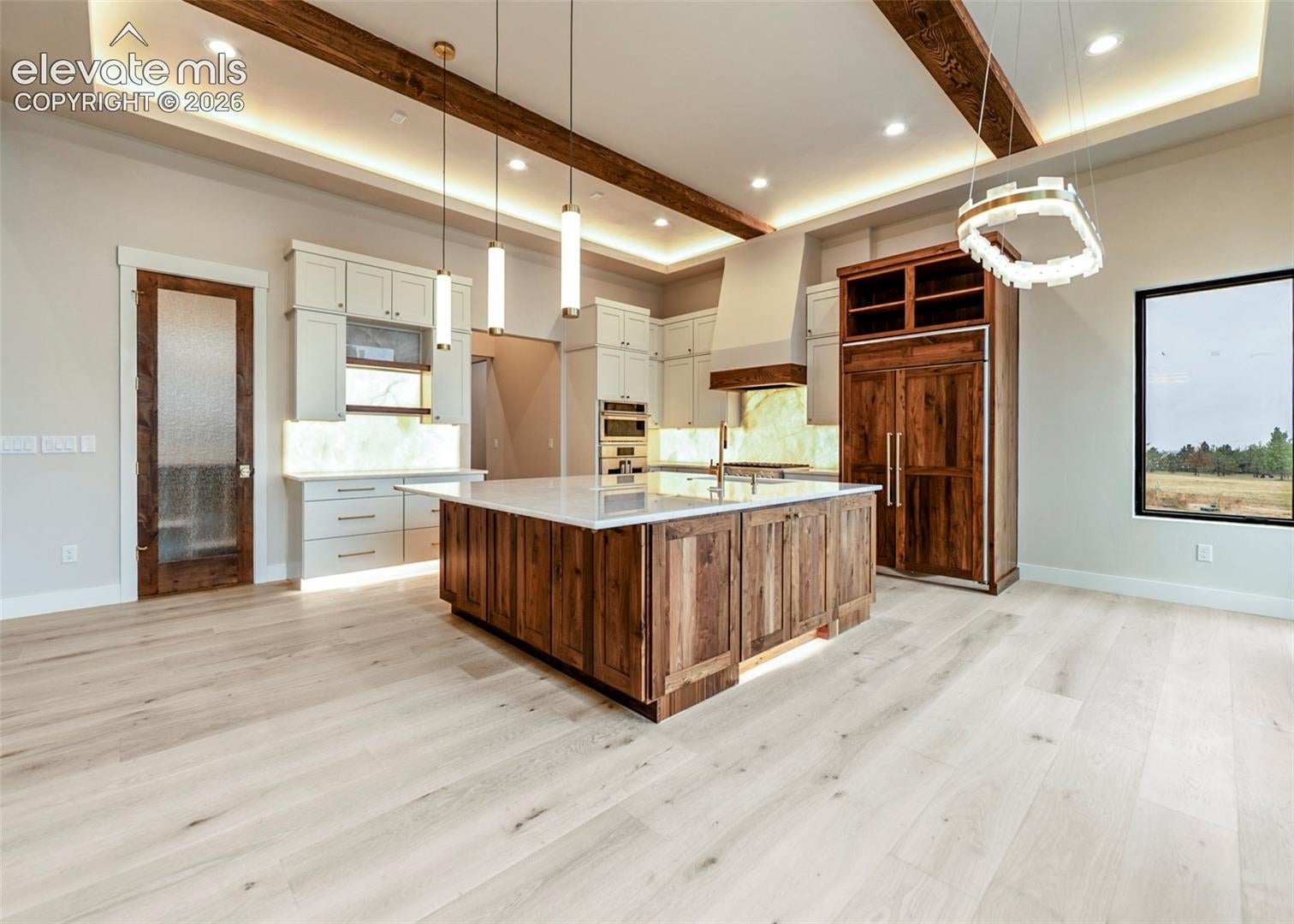 16280 Prairie Vista Lane