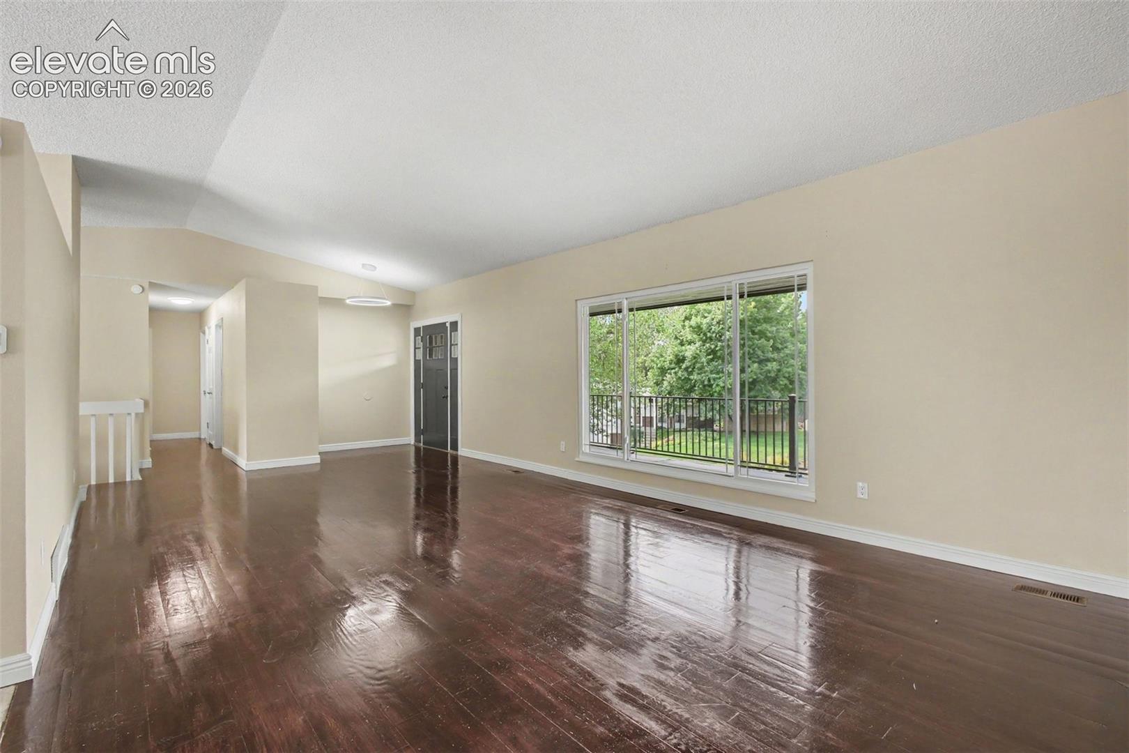 2720 Northridge Drive