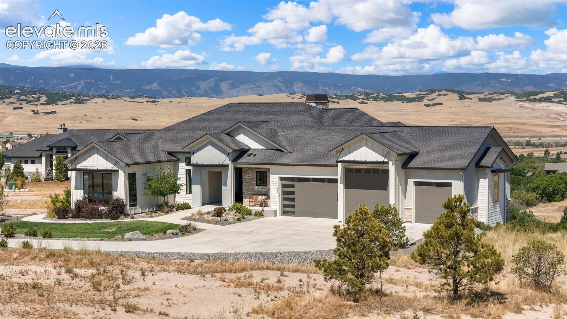 1555 King Mick Court