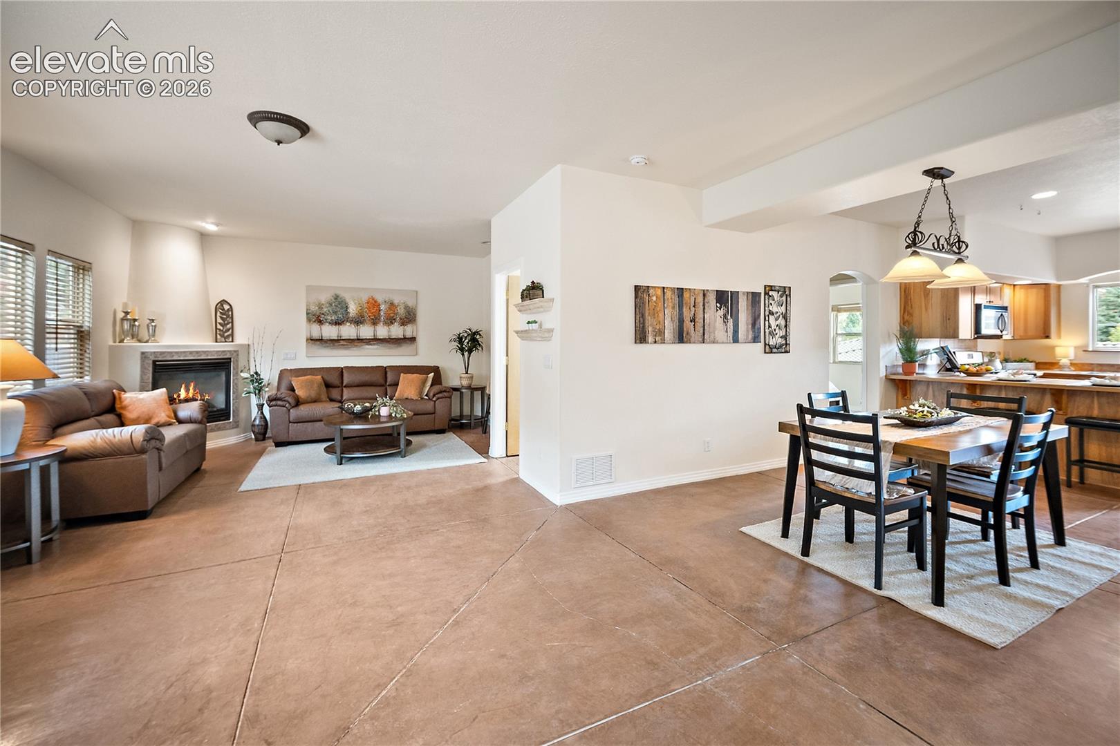 18 Taos Place