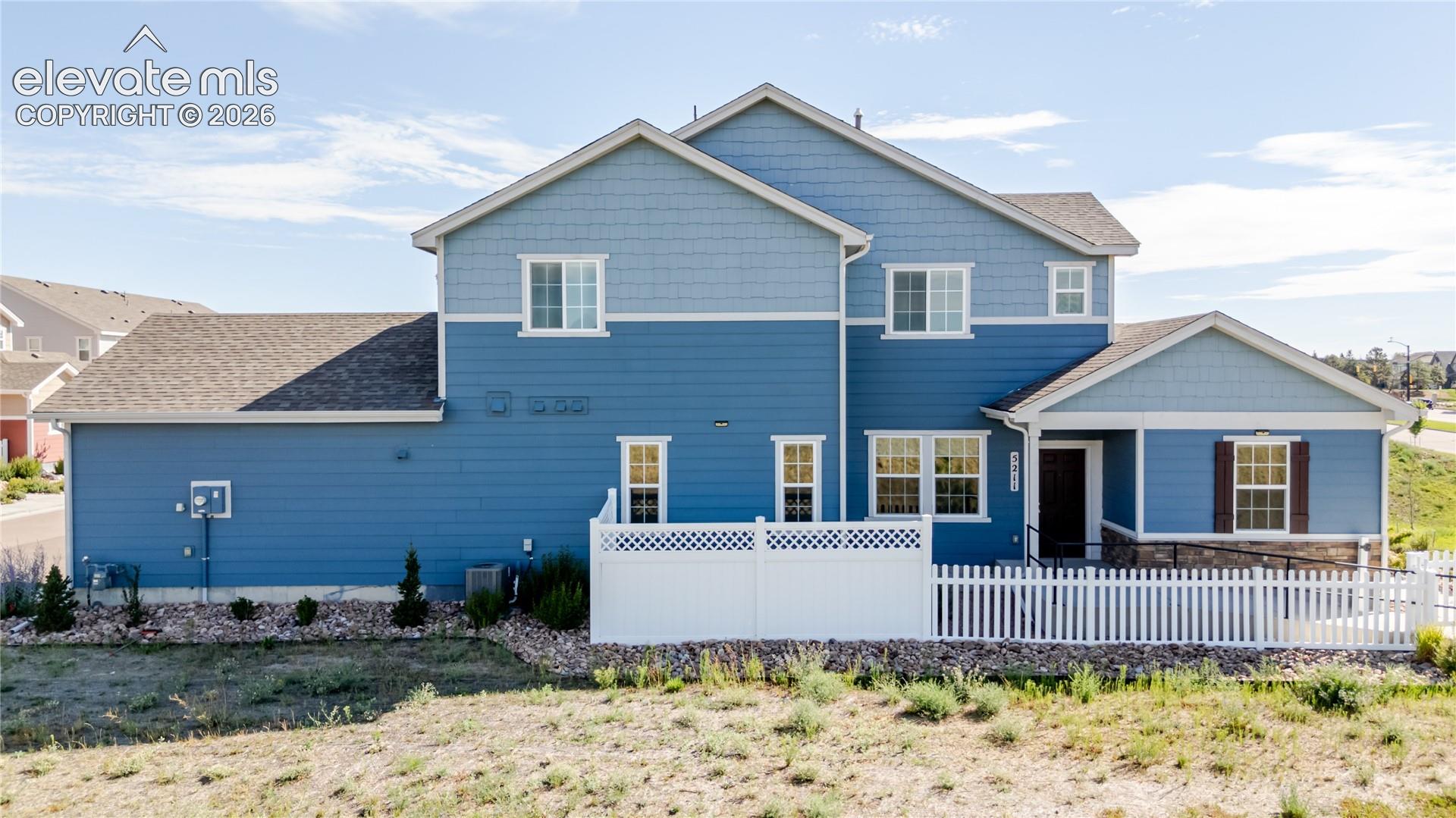 5211 Mountain Vista Heights