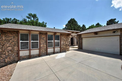 Photo of 6129 Applewood Ridge Circle, Colorado Springs, CO 80918 (MLS # 8534303)