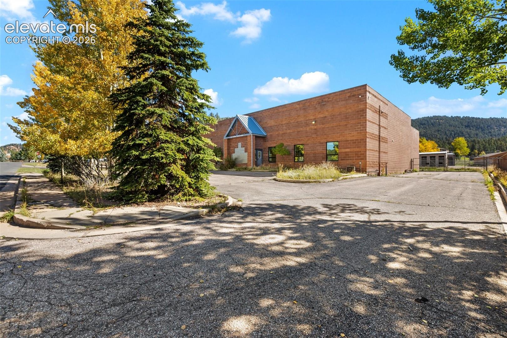 451 Forest Edge Road