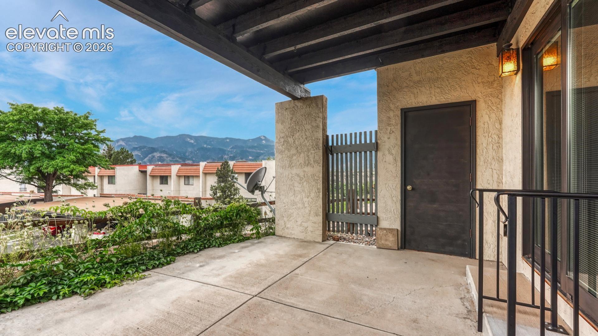 1118 Fontmore Road B