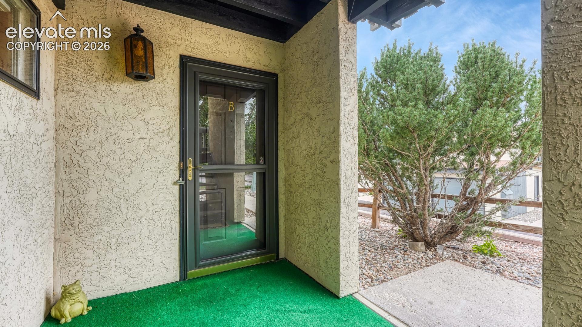 1118 Fontmore Road B