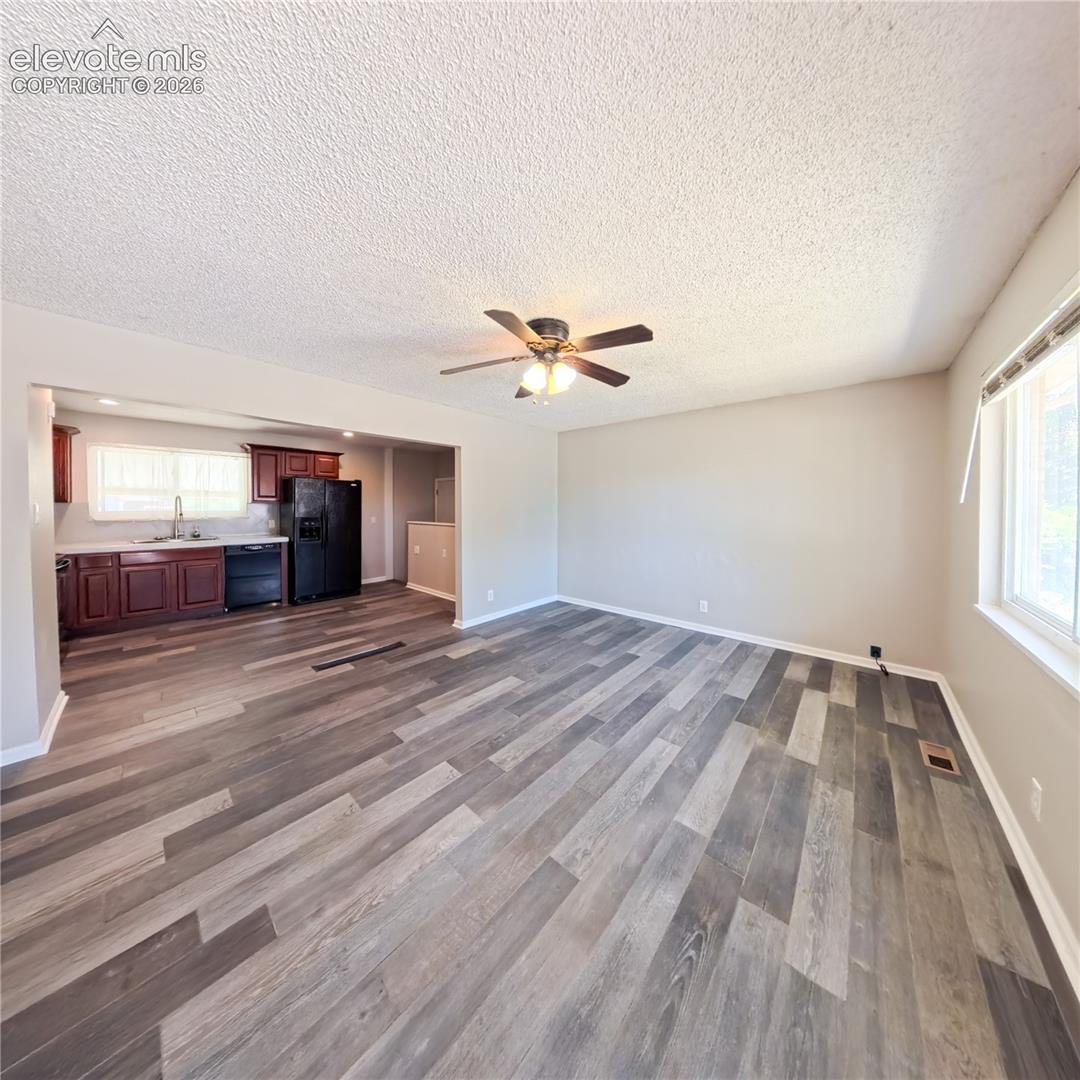 11905 E 119th Place