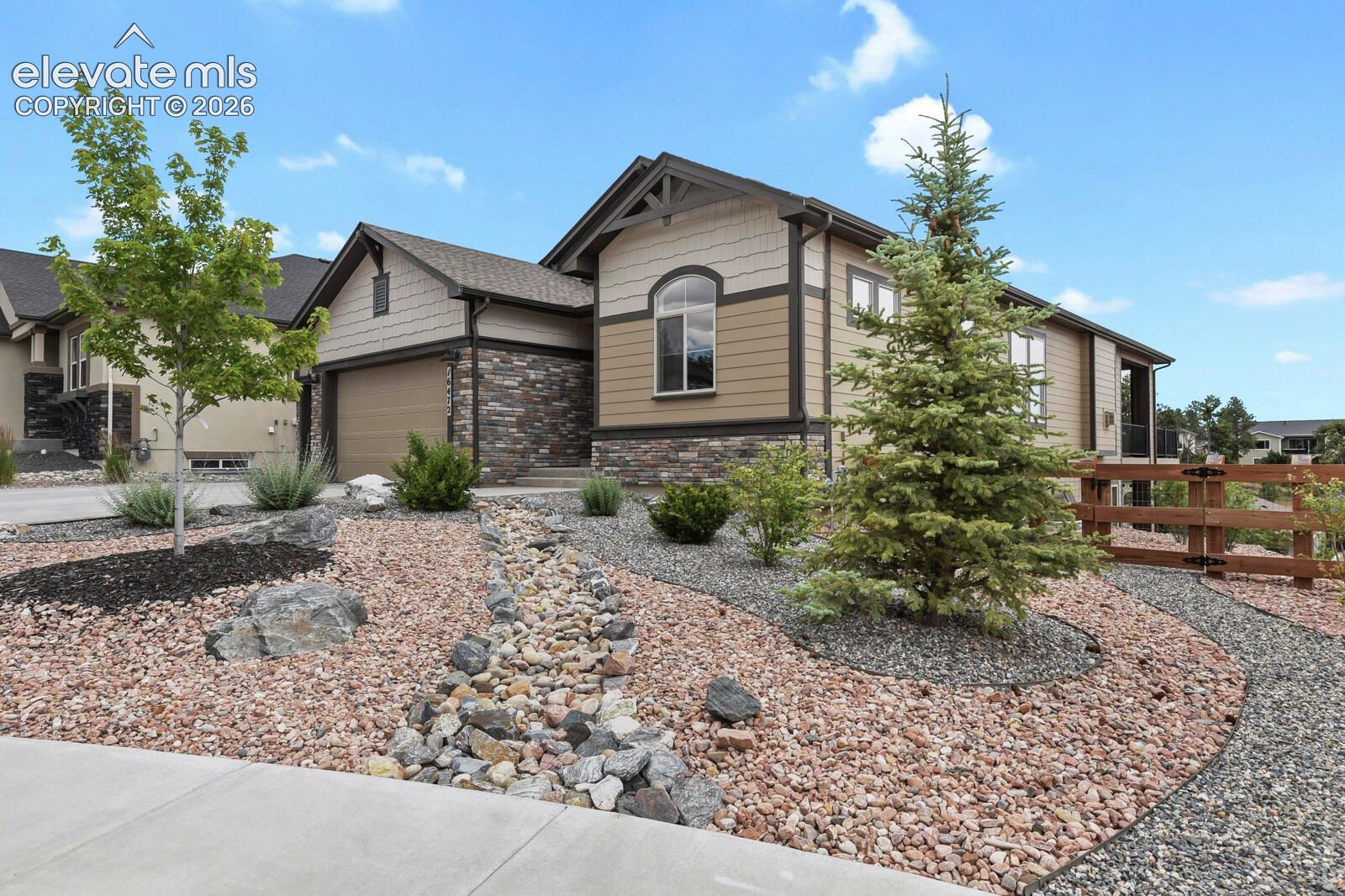 16472 Golden Sun Way