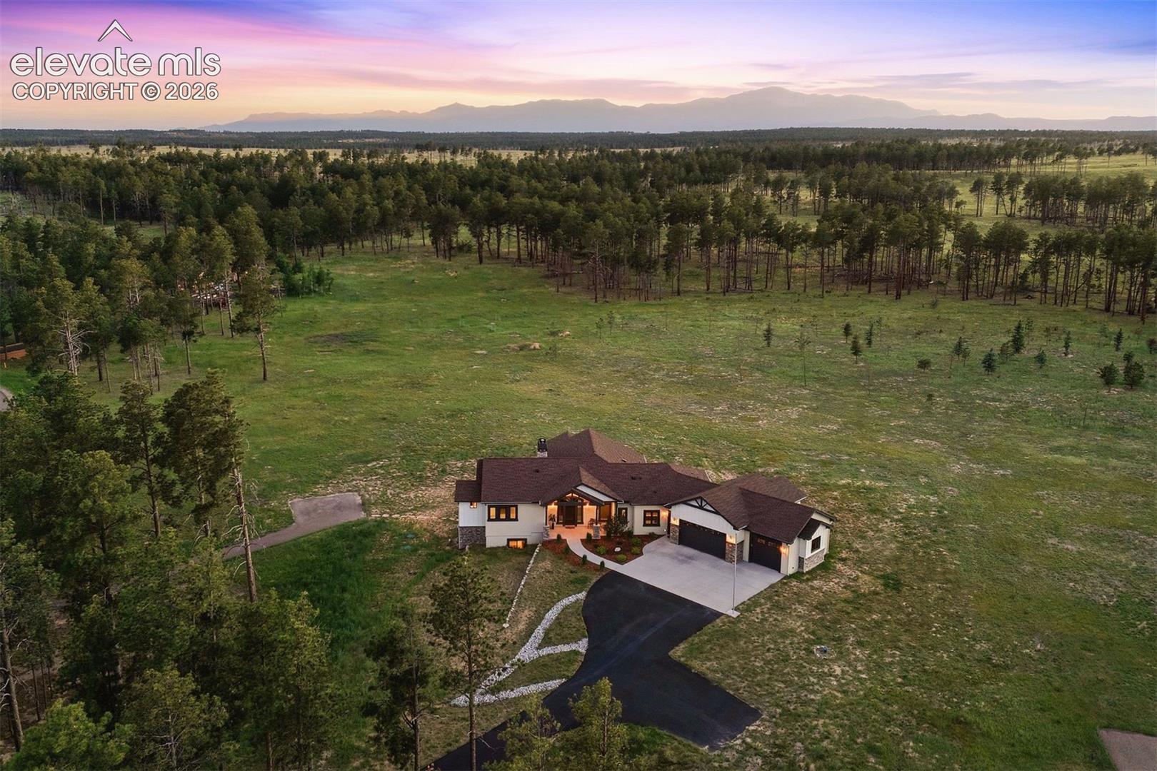 14894 Snowy Pine Point