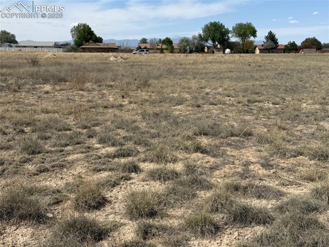 Photo of 583 E Woodleaf Drive, Pueblo, CO 81007 (MLS # 6036927)