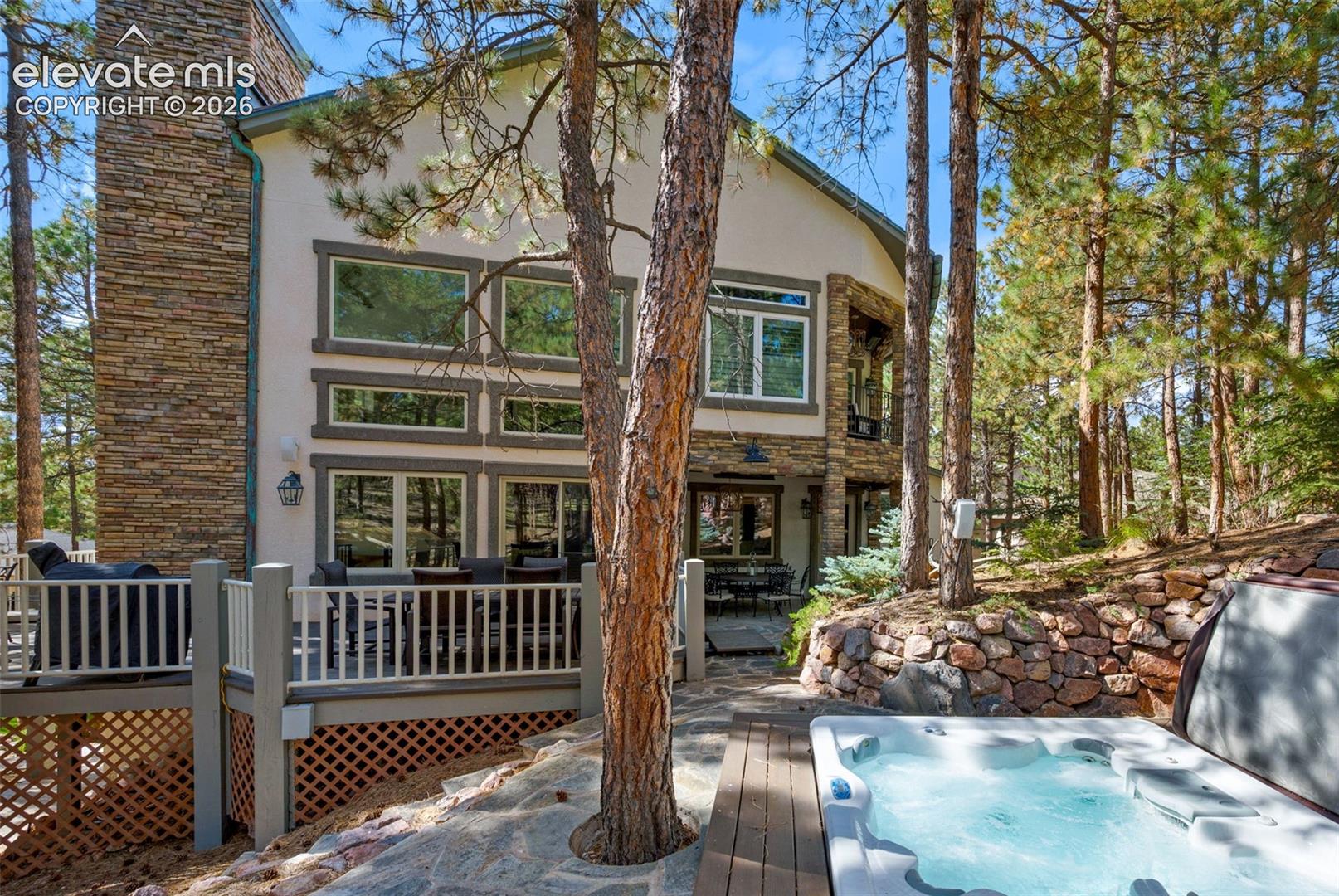 15765 Pineycove Court