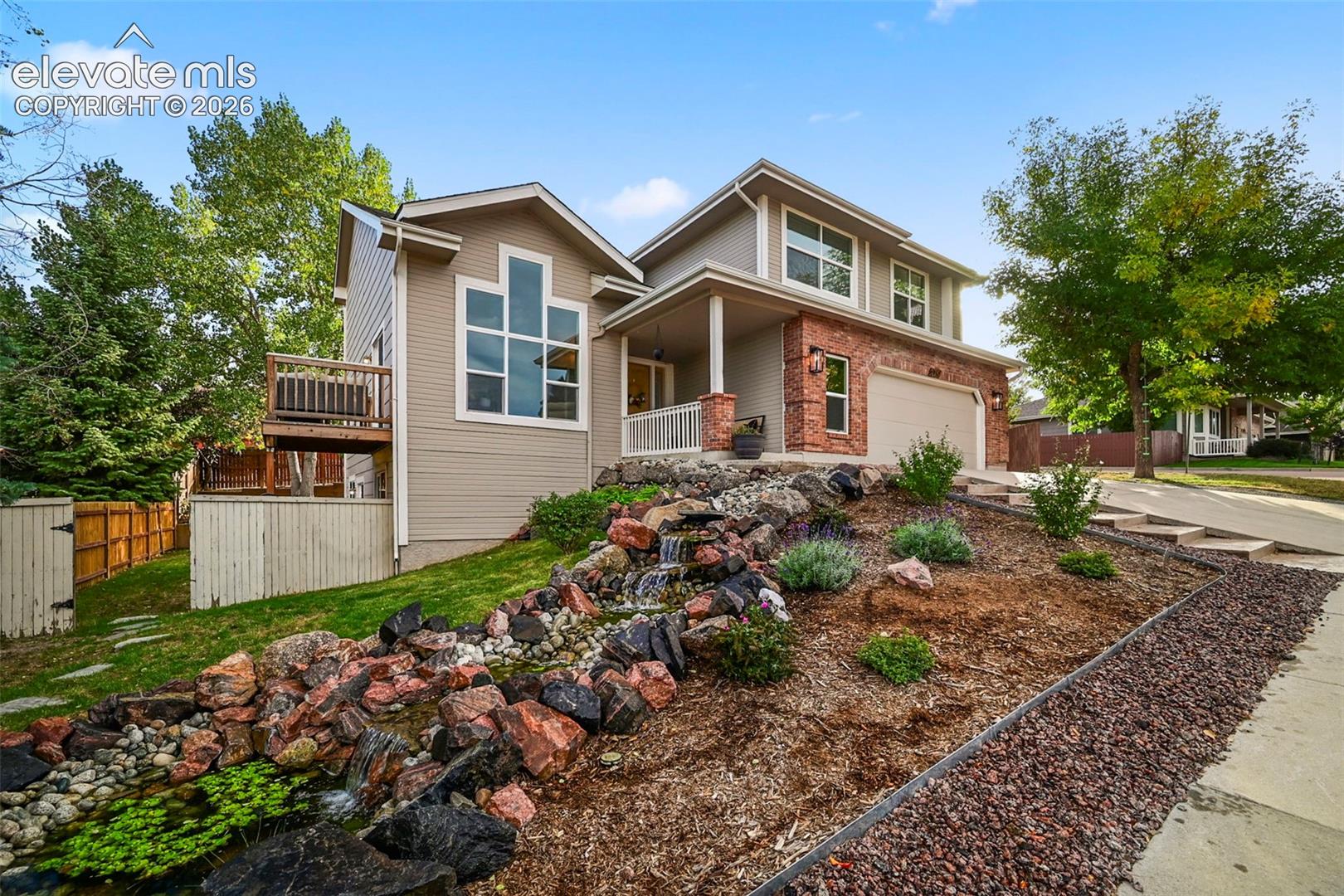 275 Cliff Falls Court