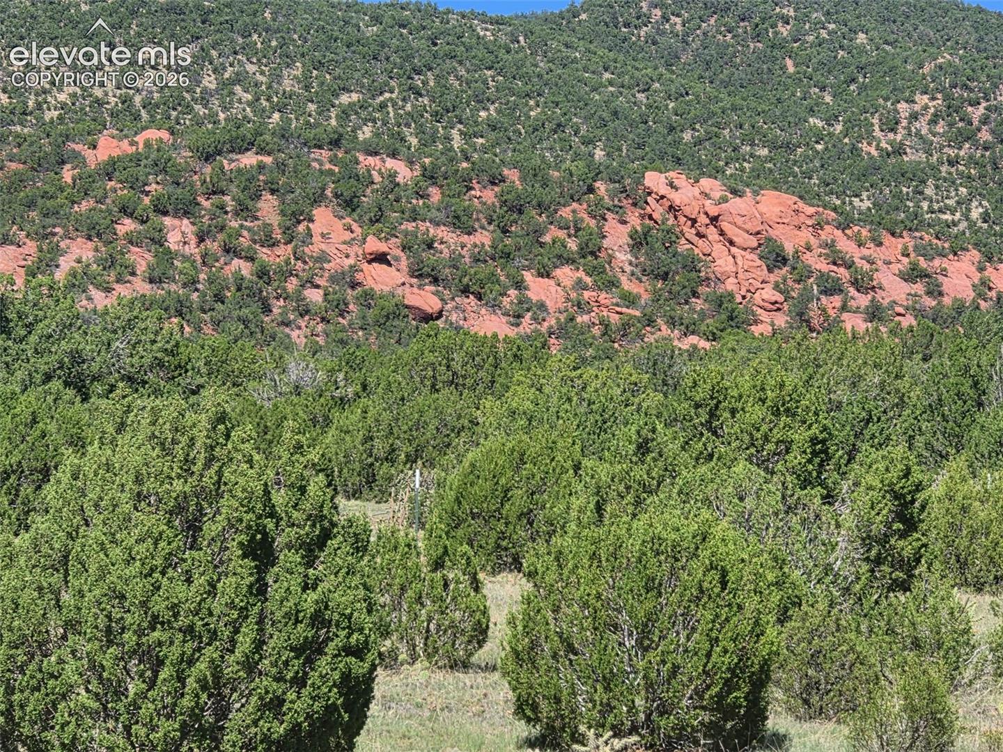 1284 RED ROCKS Circle