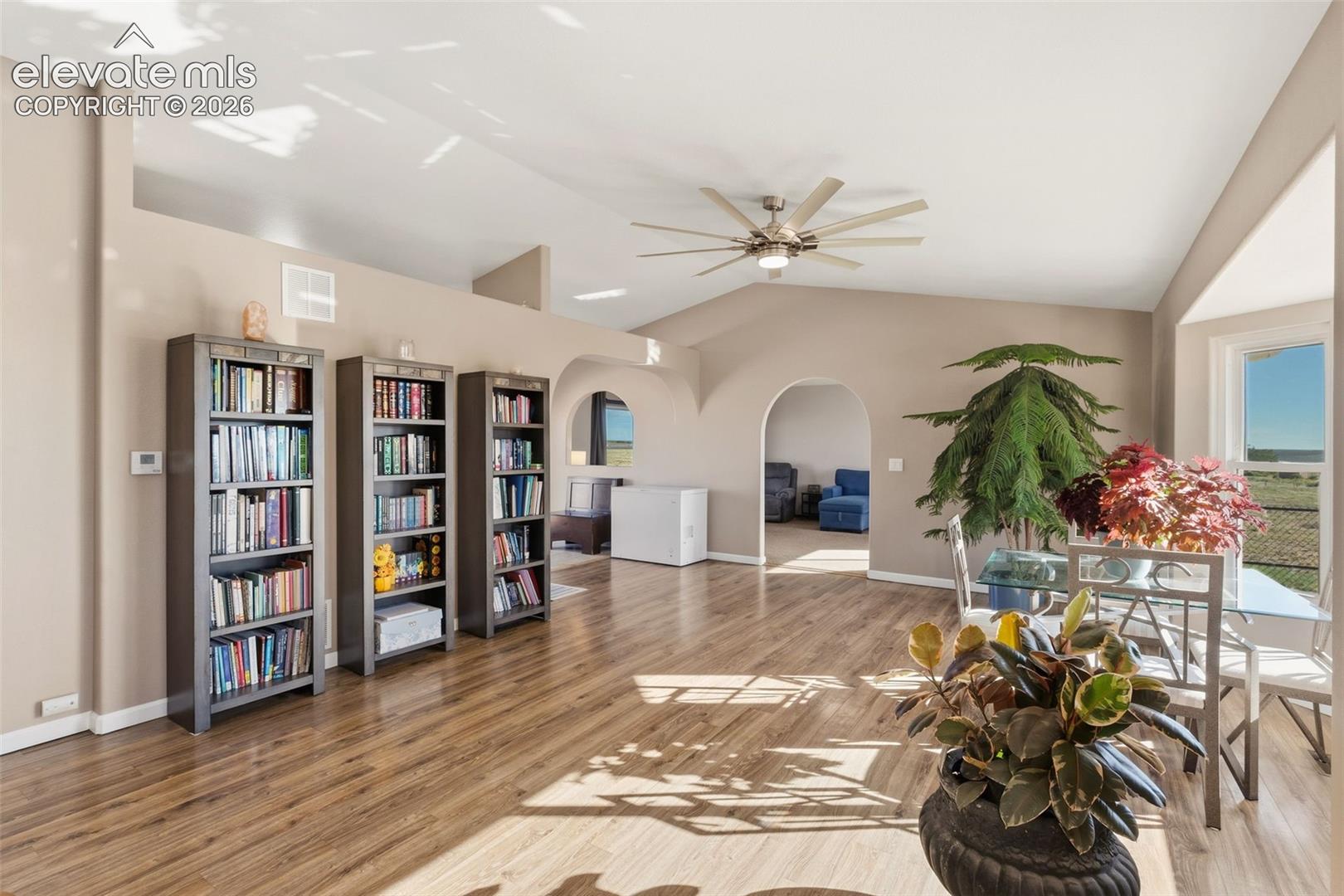 1689 N Calle Rosa Place