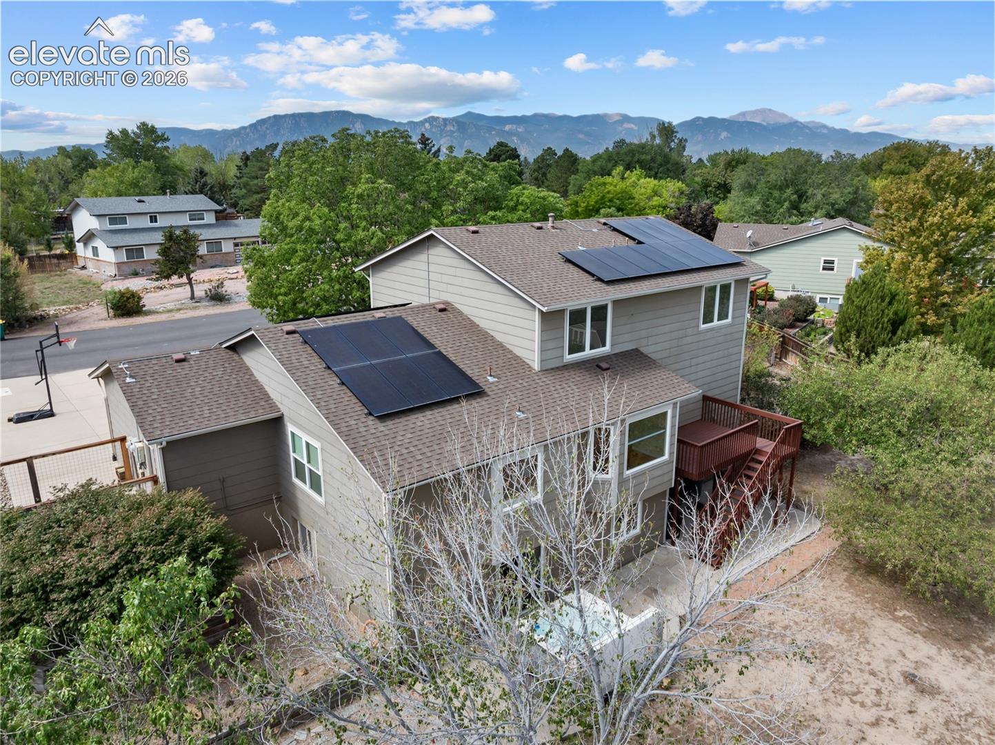3645 E Cresta Loma Circle
