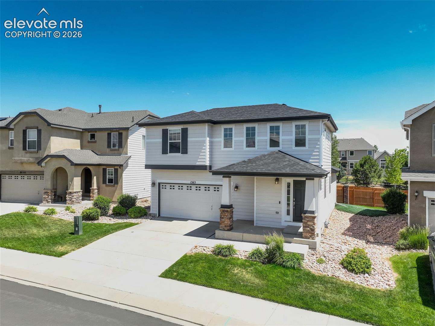 1363 Yellow Granite Way