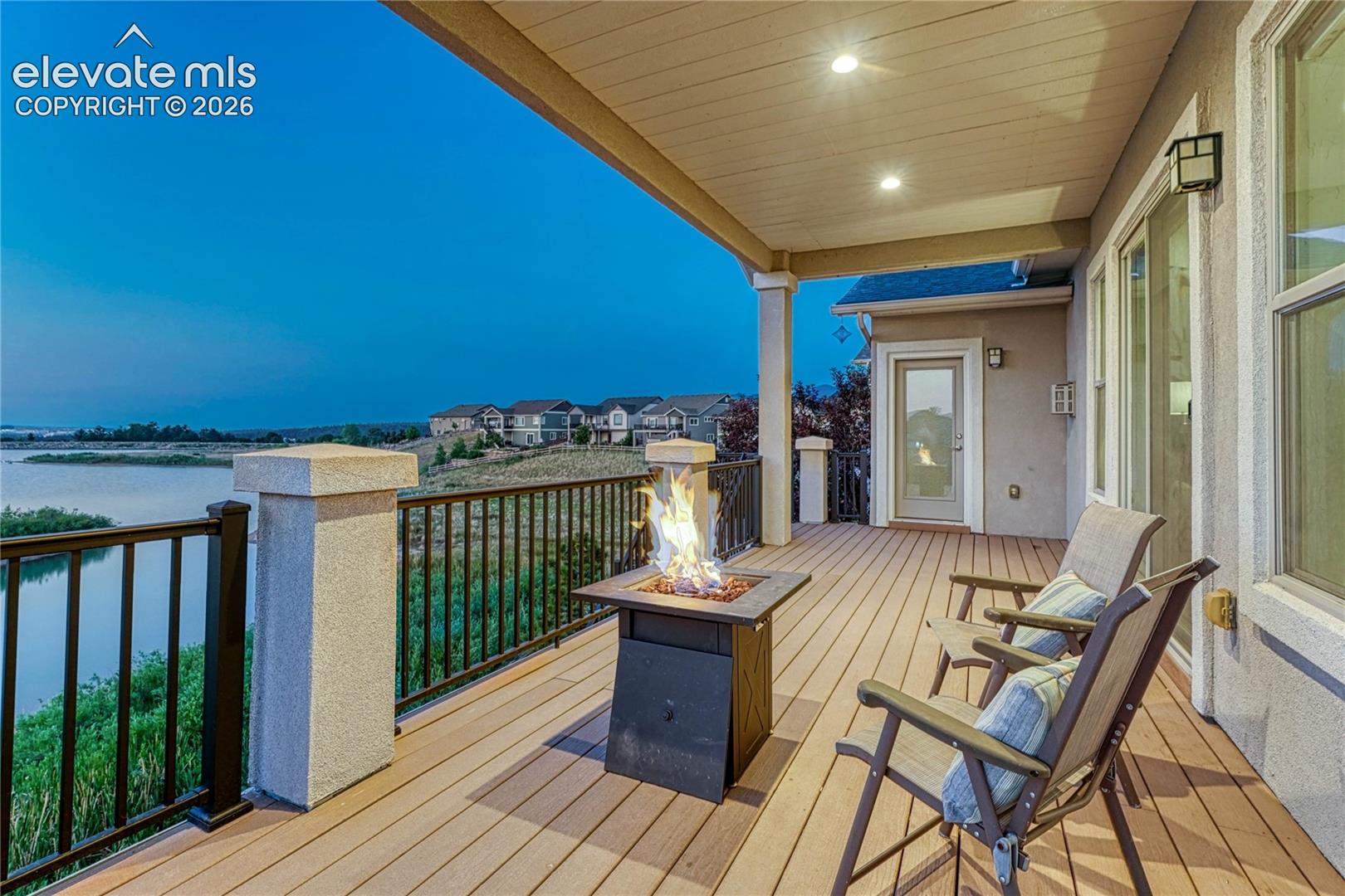 2543 Lakes Edge Drive