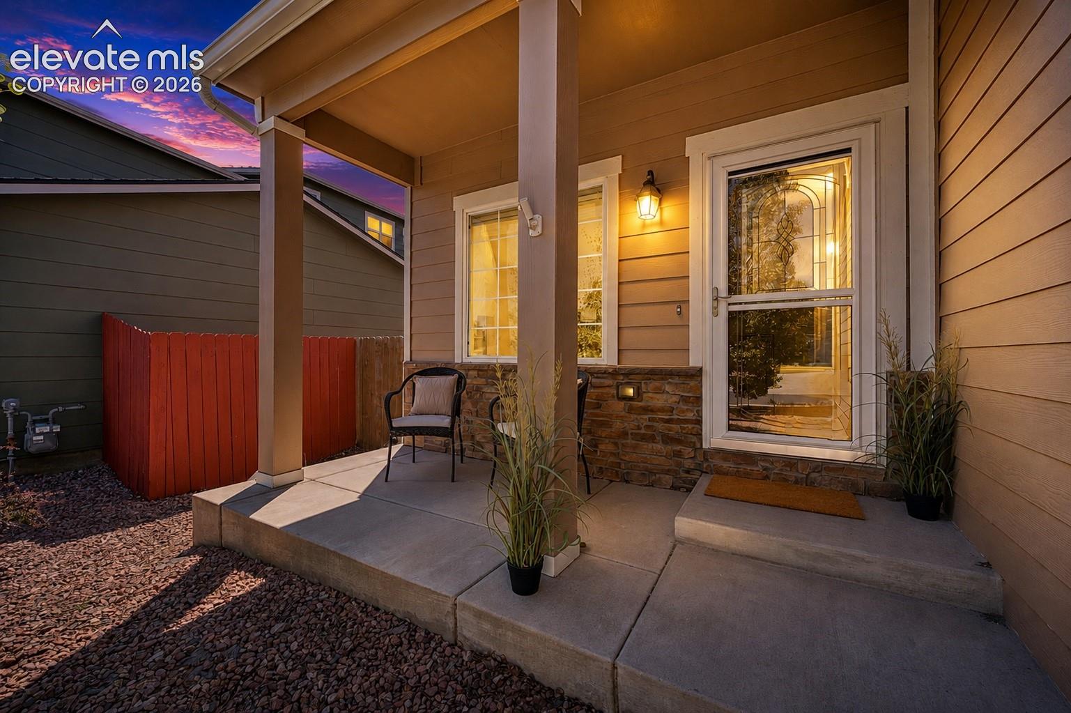 7589 Chenoa Court