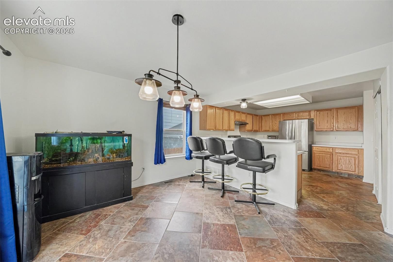 912 Legend Oak Drive