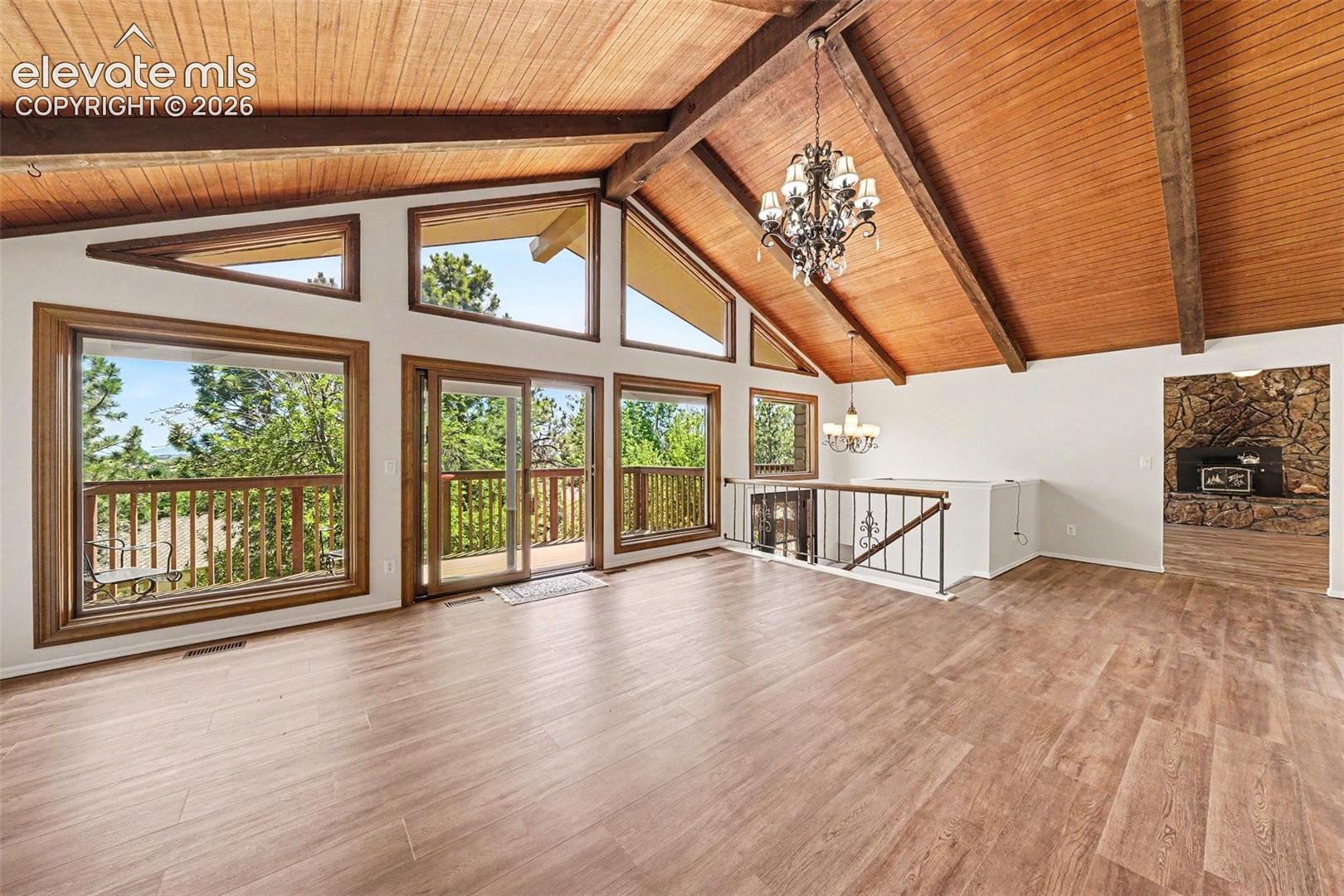 90 Buckeye Drive