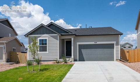 Photo of 9319 Golden Buffs Drive, Colorado Springs, CO 80925 (MLS # 9212928)
