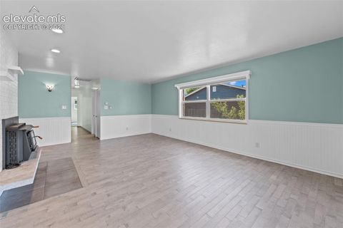 Tiny photo for 626 Pioneer Lane, Colorado Springs, CO 80904 (MLS # 8708243)