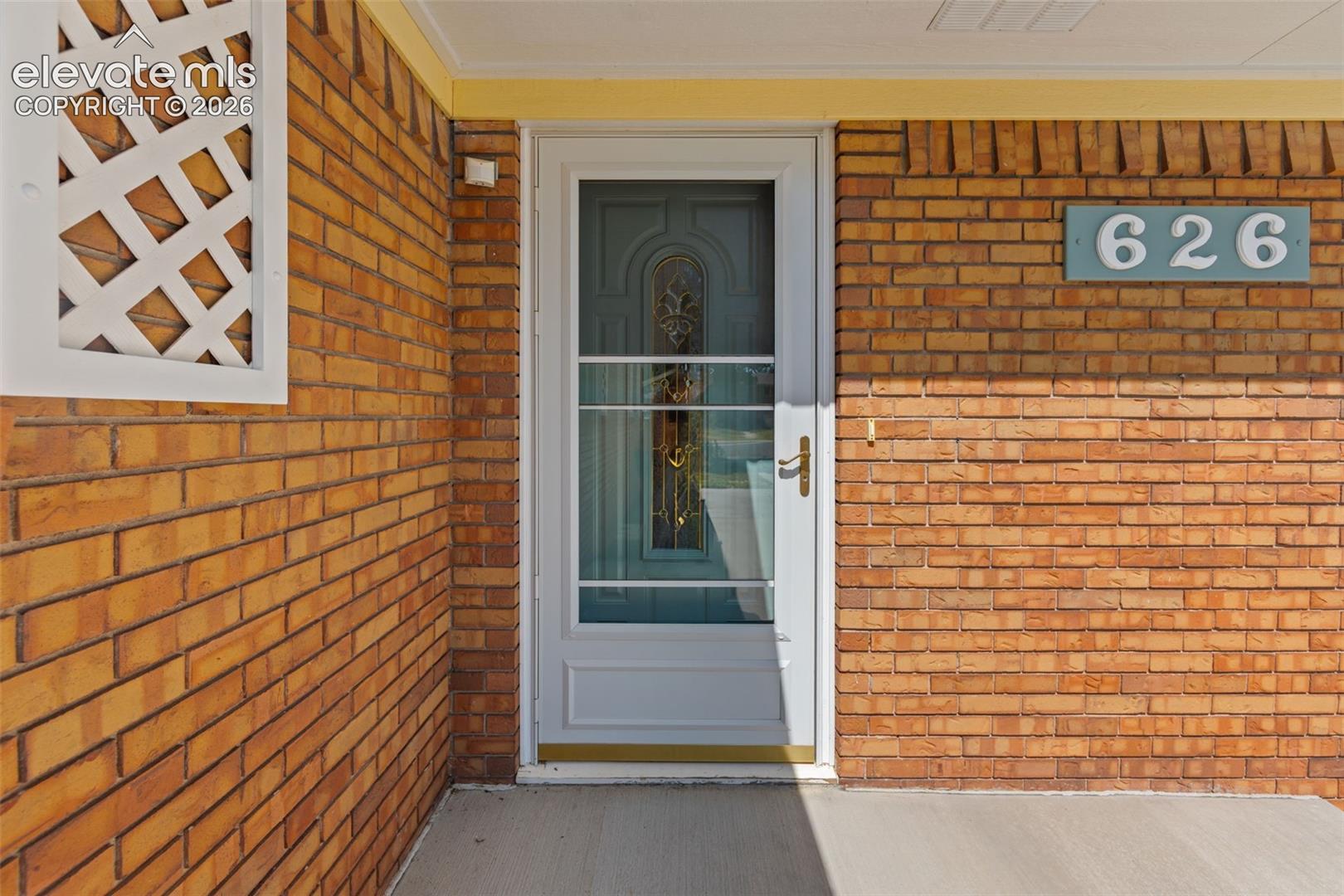 626 Pioneer Lane