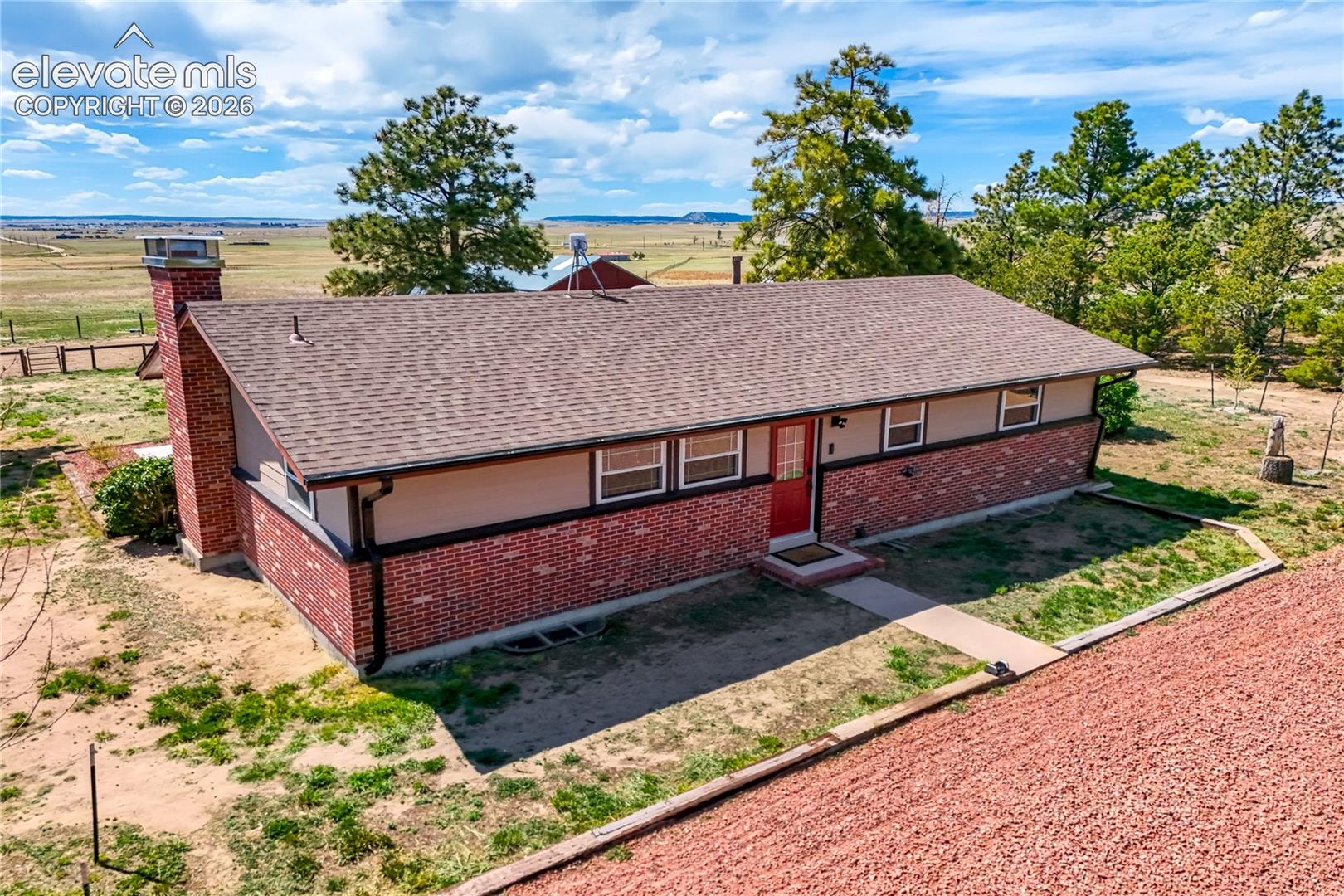 21295 E Highway 24