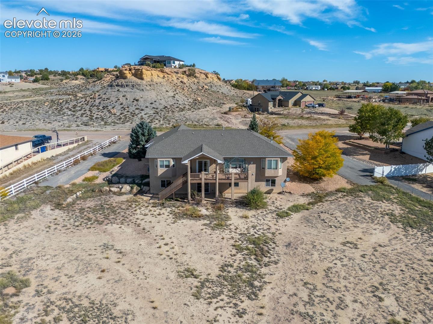 1436 W Carrizo Springs Avenue